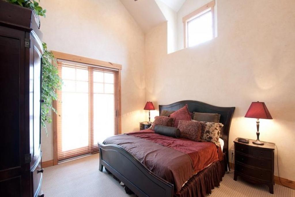 Town Point Condos By Park City Vacations Rom bilde