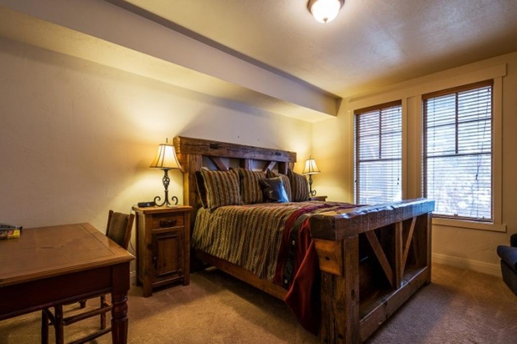 Town Point Condos By Park City Vacations Rom bilde
