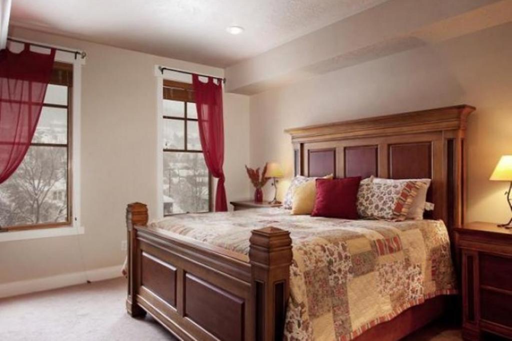Town Point Condos By Park City Vacations Rom bilde