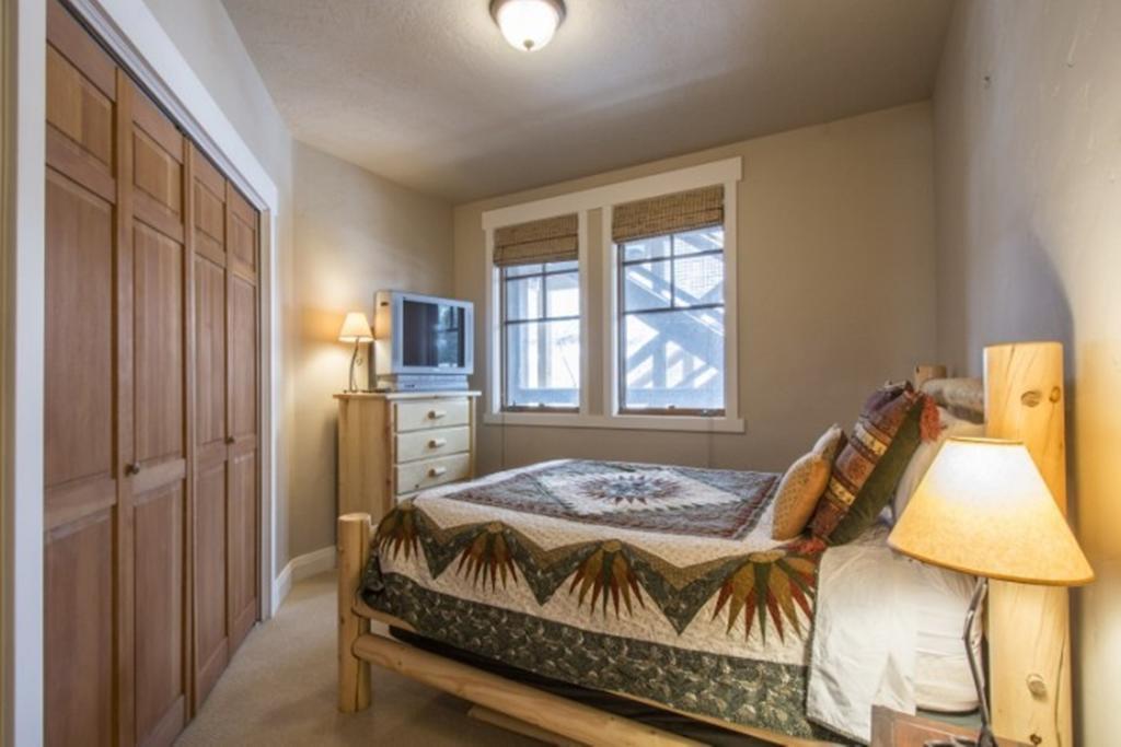 Town Point Condos By Park City Vacations Rom bilde