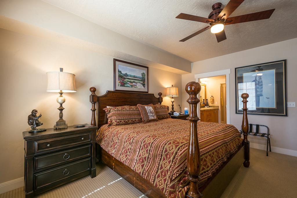 Town Point Condos By Park City Vacations Rom bilde
