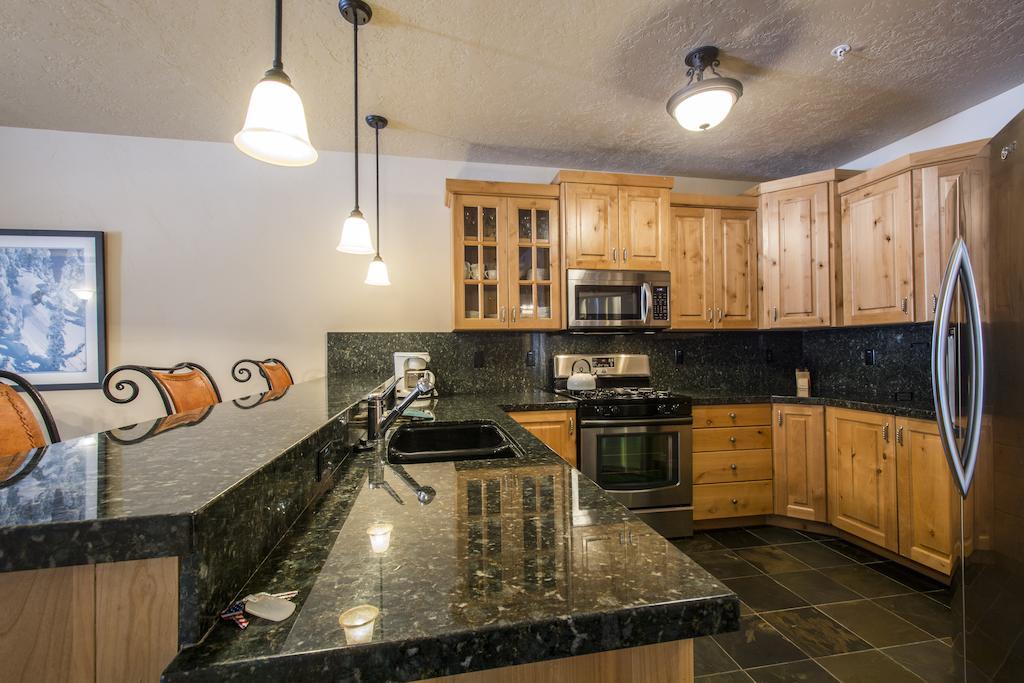 Town Point Condos By Park City Vacations Rom bilde
